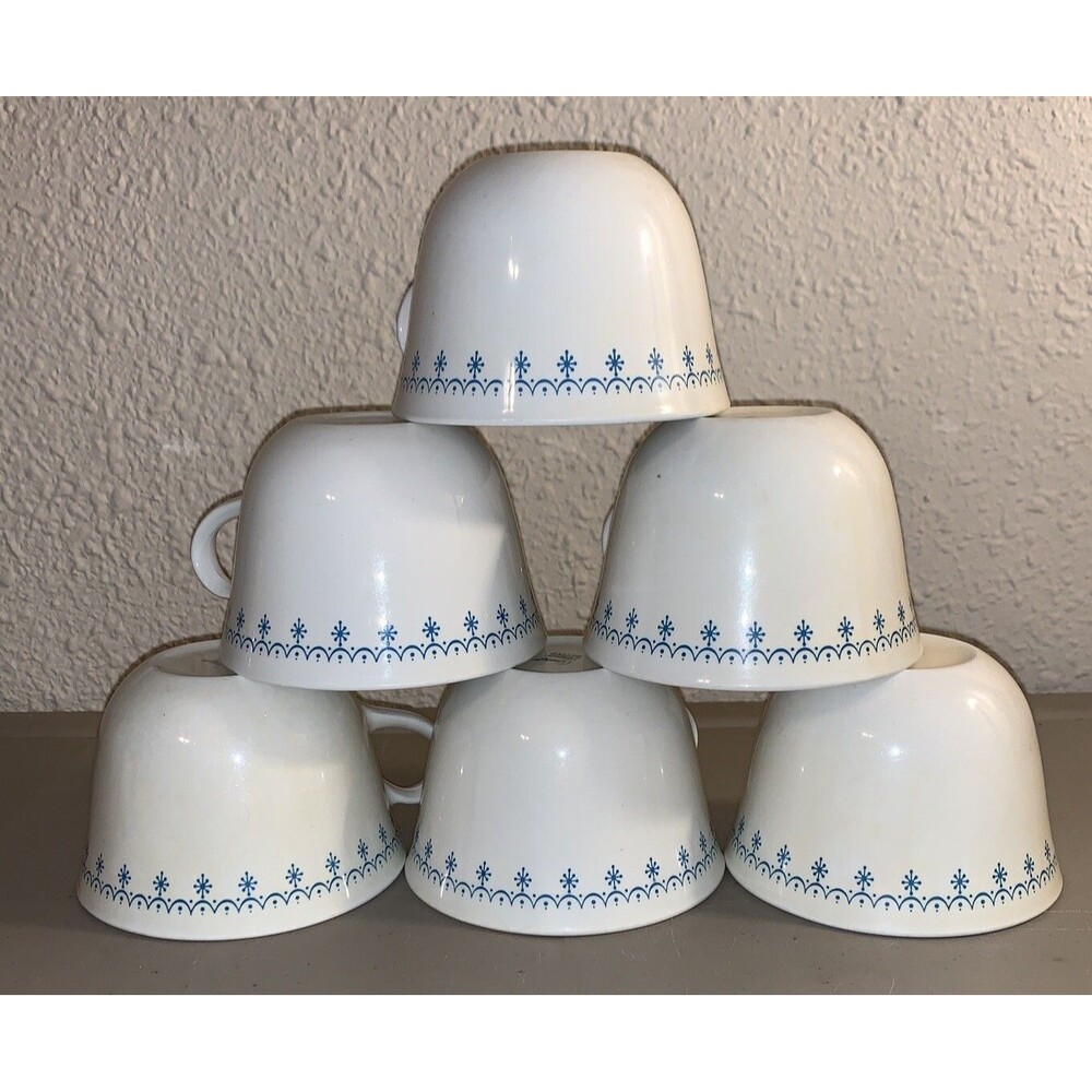 Corelle Livingware By Corning Coffee Tea Cups 6 Vintage Blue Snowflakes